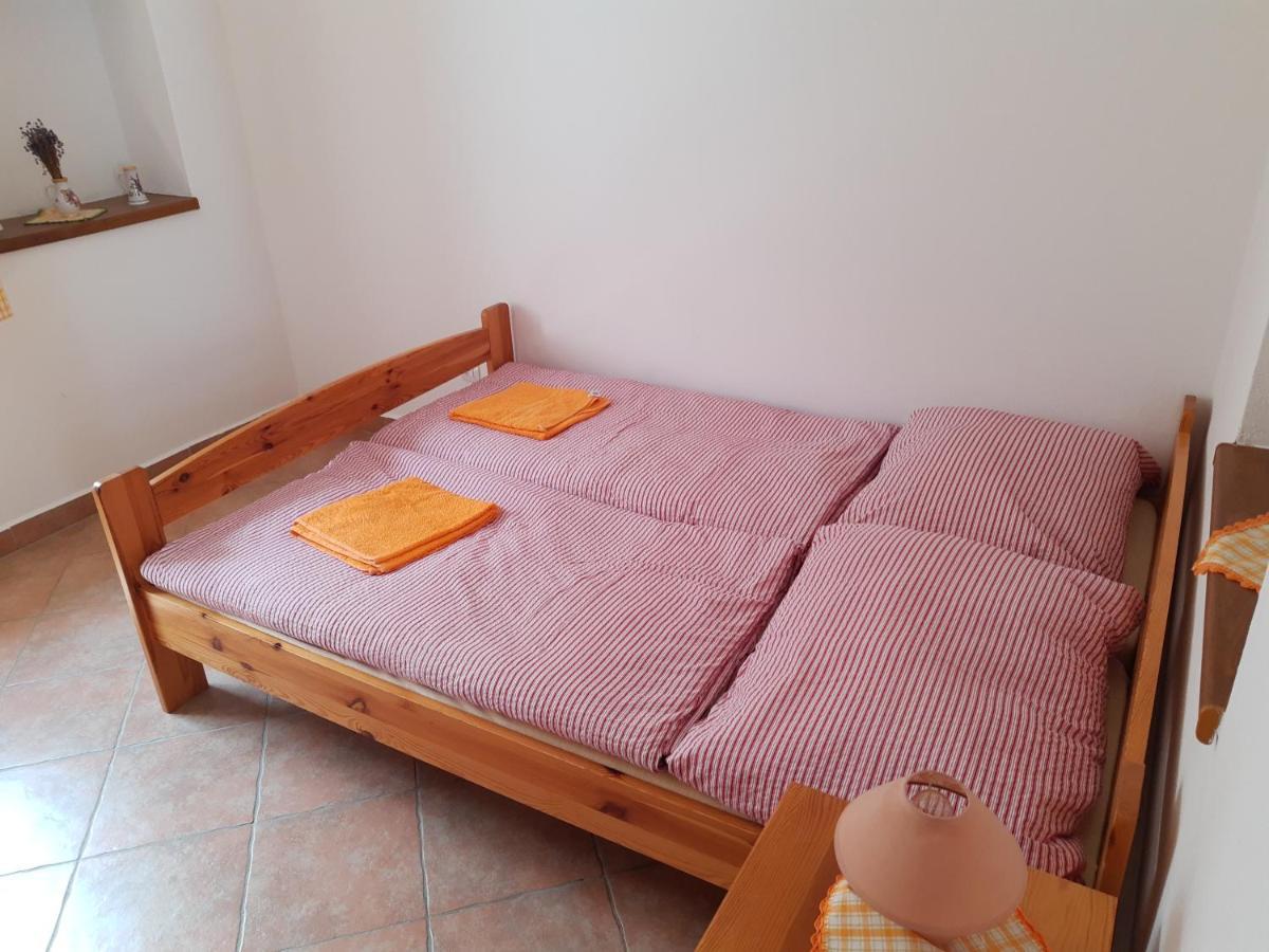 Ubytovani U Dvoraku Veselí nad Lužnicí Bagian luar foto